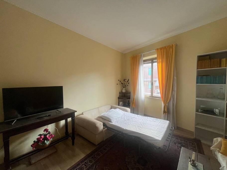 Elegante Appartamento Centrale Рим Экстерьер фото