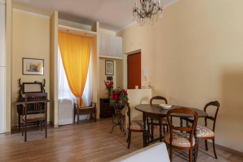 Elegante Appartamento Centrale Рим Экстерьер фото