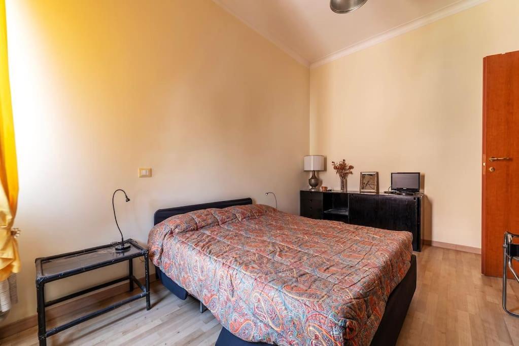Elegante Appartamento Centrale Рим Экстерьер фото
